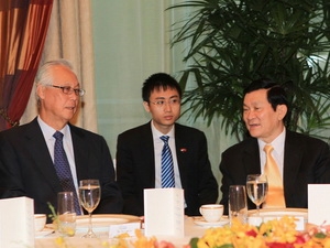 Chủ tịch nước Trương Tấn Sang tiếp Ngài Goh Chok Tong, Bộ trưởng Cao cấp danh dự, Cựu Thủ tướng Singapore