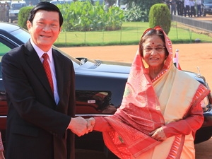 Tổng thống Ấn Độ Pratibha Patil đón Chủ tịch nước Trương Tấn Sang