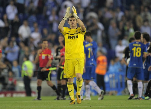 UEFA vinh danh Casillas và đồng đội vì công đóng góp cho ĐT Tây Ban Nha